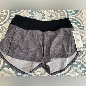 Lululemon Speed Up Mid-Rise Lined Short 4", size 6 in gray